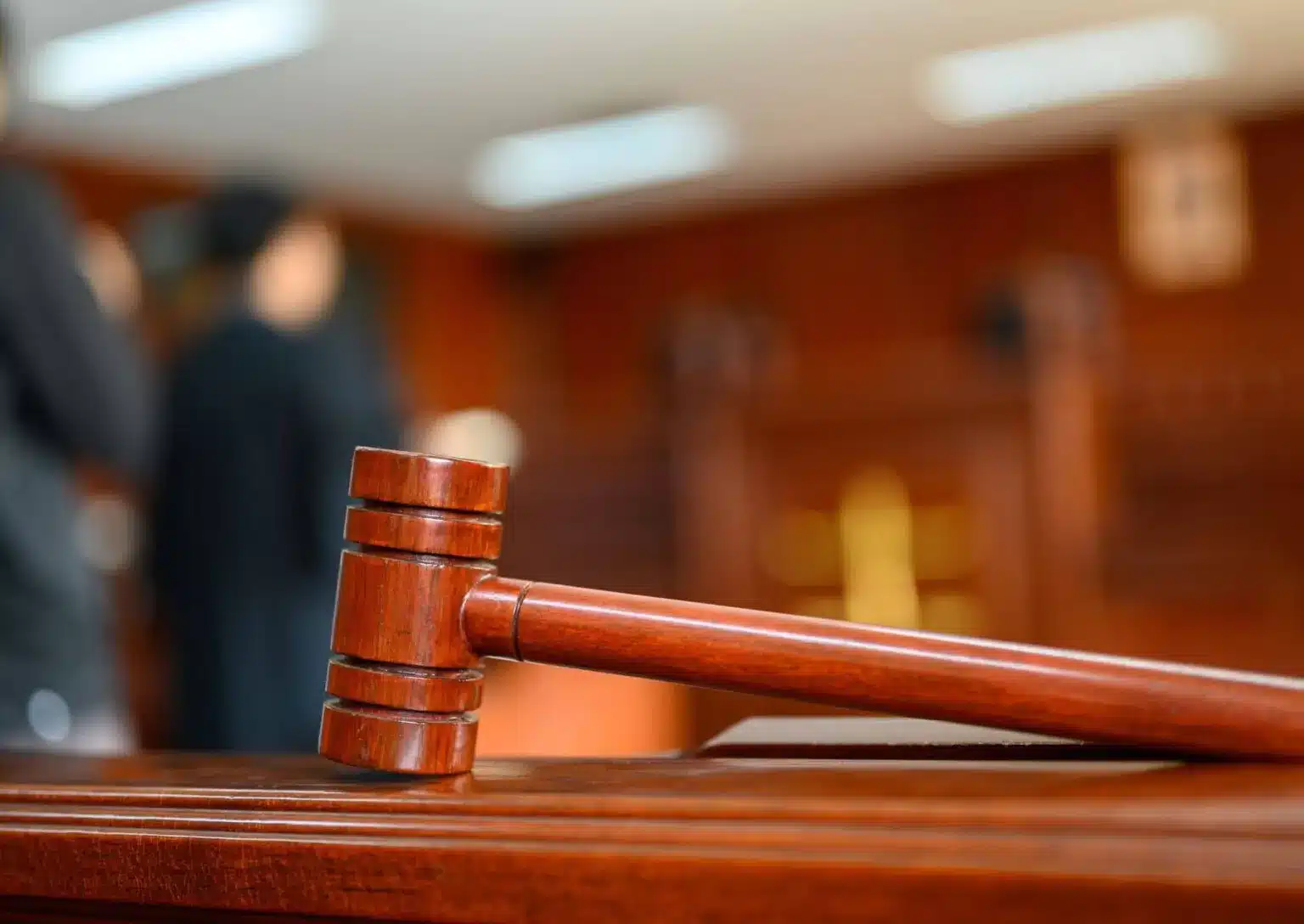 Dochodzenie odszkodowań a sprawa karna – jak to wygląda w praktyce?